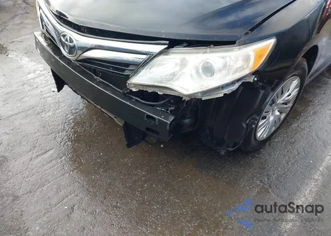 2012 Toyota Camry Le z USA, uszkodzony, nr VIN 4T1BF1FK2CU008017